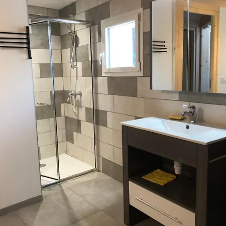 Apartment La Maison Bleue *
