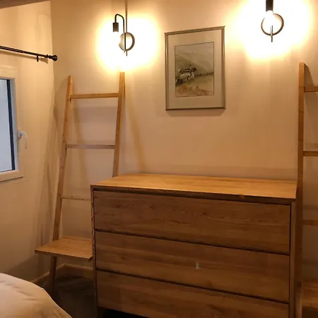 La Maison Bleue Apartment